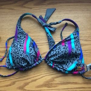 NWT Billabong bikini top